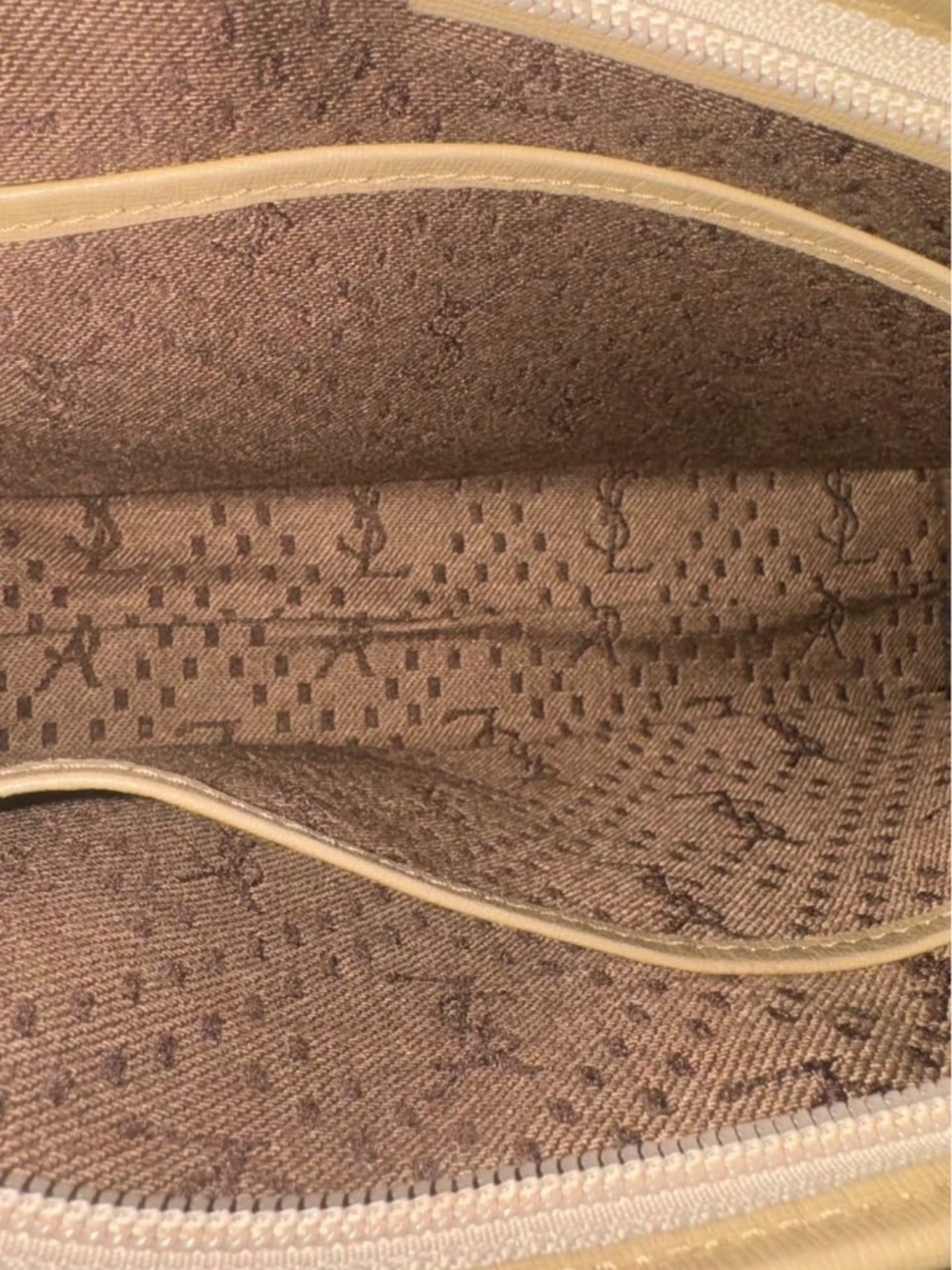 YSL Pouch - Picture 2 of 4